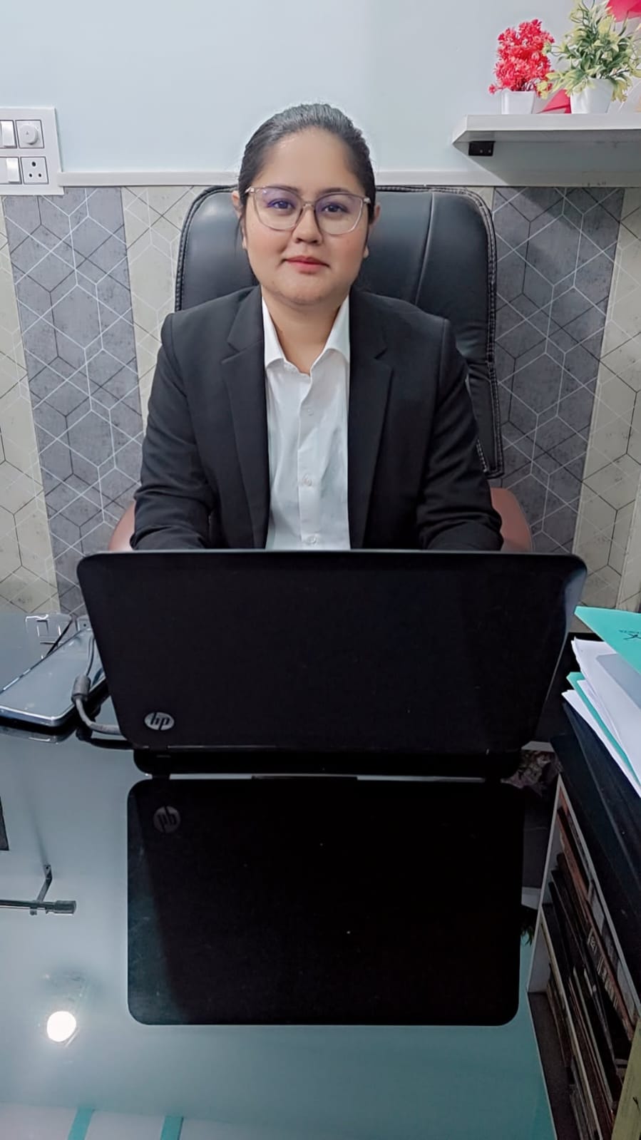 Advocate Nidhi Bhandari